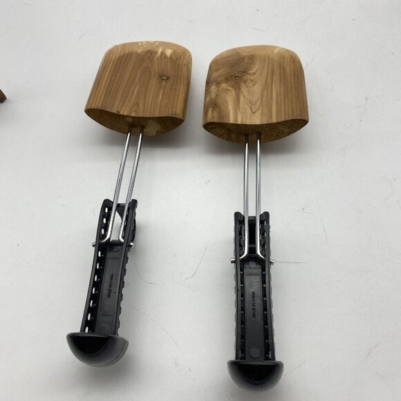 Cedar Wood Shoe Tree Stretcher‎ Shaper Adjustable - Picture 3 of 7